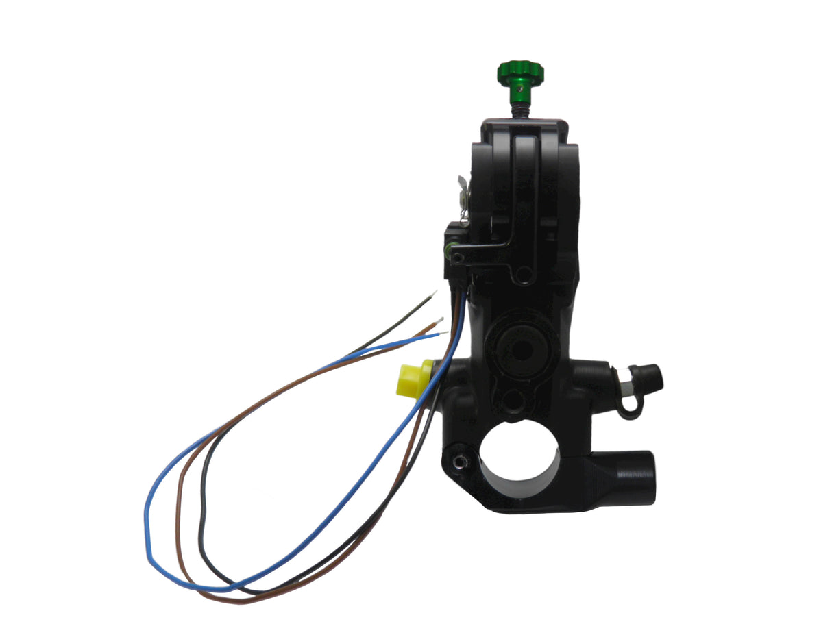 Pompa Freno Ready To Brake Accossato PRS 17x17-18-19 Con Leva Snodata Colorata (Pomello+Leva) - Supporto specchio: M8, Vaschetta in Alluminio Integrata: - N/A