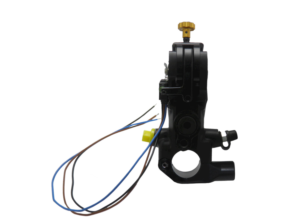 Pompa Freno Ready To Brake Accossato PRS 17x17-18-19 Con Leva Snodata Colorata (Pomello+Leva) - Supporto specchio: M8, Vaschetta in Alluminio Integrata: - N/A