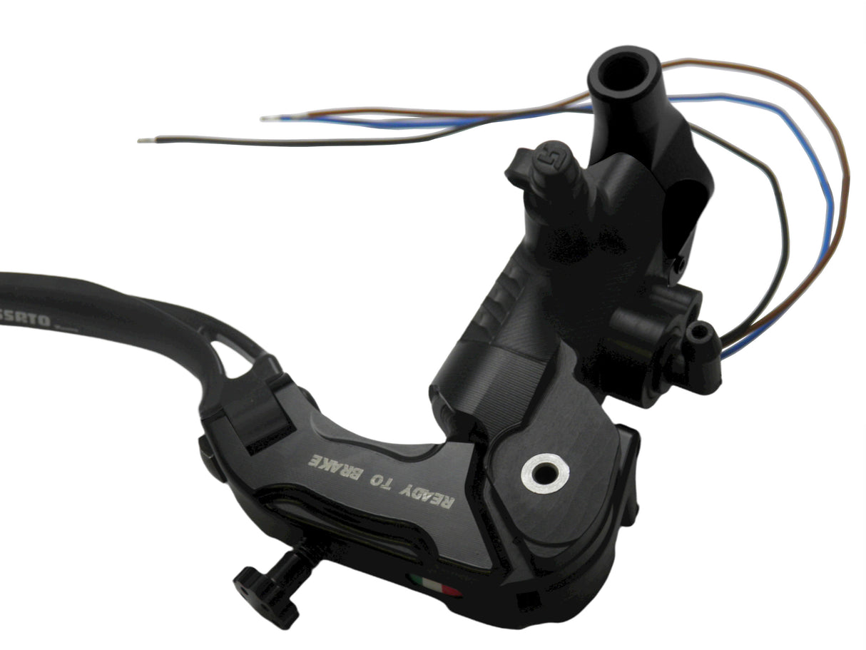 Pompa Freno Ready To Brake Accossato 15x18 Con Leva Snodata Colorata (Pomello+Leva) - Supporto specchio: M8, Vaschetta in Alluminio Integrata: - N/A