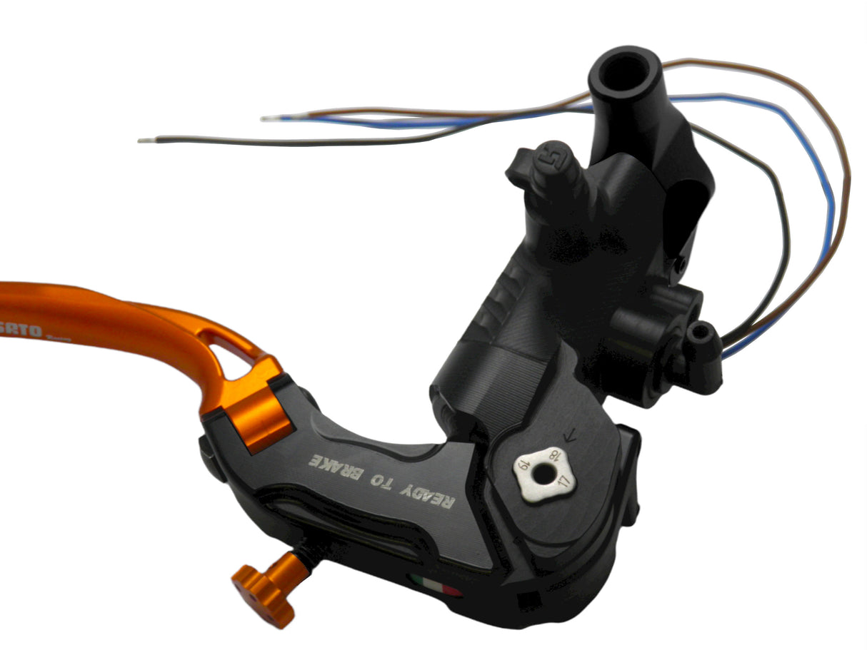 Pompa Freno Ready To Brake Accossato PRS 19x17-18-19 Con Leva Snodata Colorata (Pomello+Leva) Per Manubri da 1 pollice - Opzioni leva: RST, Supporto specchio: M8, Vaschetta in Alluminio Integrata: - N/A