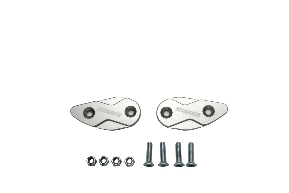 Tappi specchietti Accossato, ricavati in alluminio CNC e anodizzati in vari colori.. La confezione contiene 02 articoli