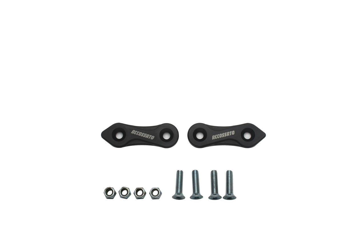 Tappi specchietti Accossato, ricavati in alluminio CNC e anodizzati in vari colori.. La confezione contiene 02 articoli