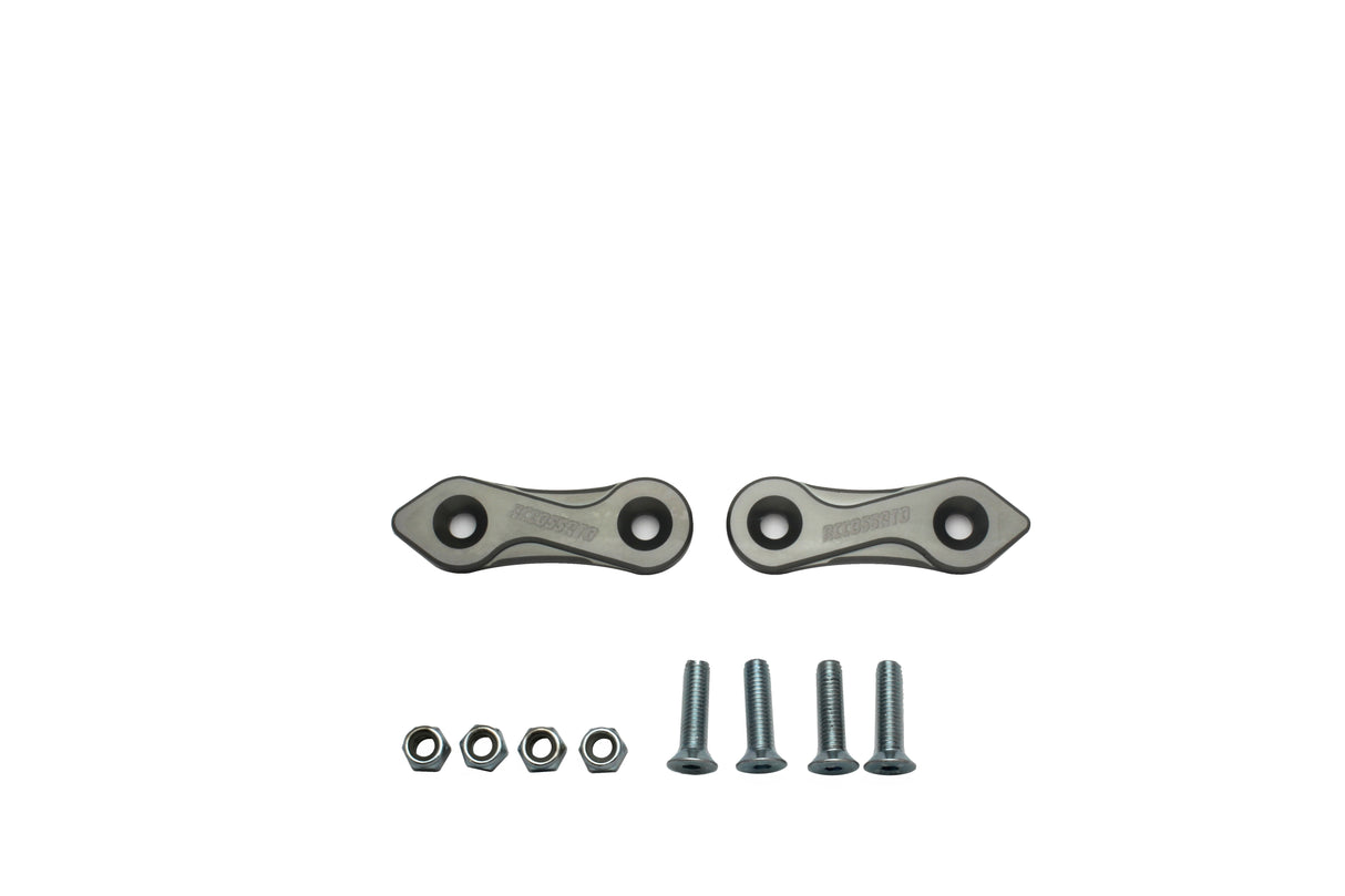 Tappi specchietti Accossato, ricavati in alluminio CNC e anodizzati in vari colori.. La confezione contiene 02 articoli