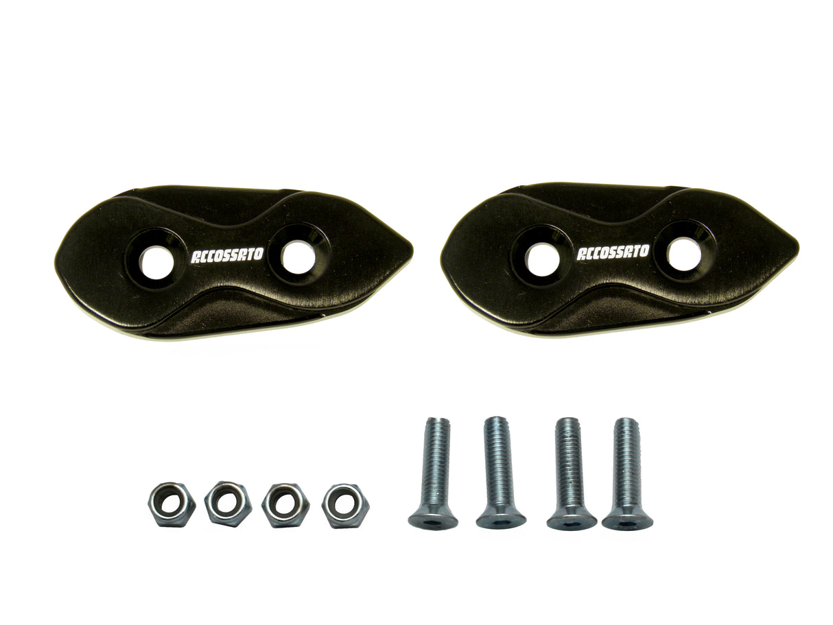 Tappi specchietti Accossato, ricavati in alluminio CNC e anodizzati in vari colori.. La confezione contiene 02 articoli