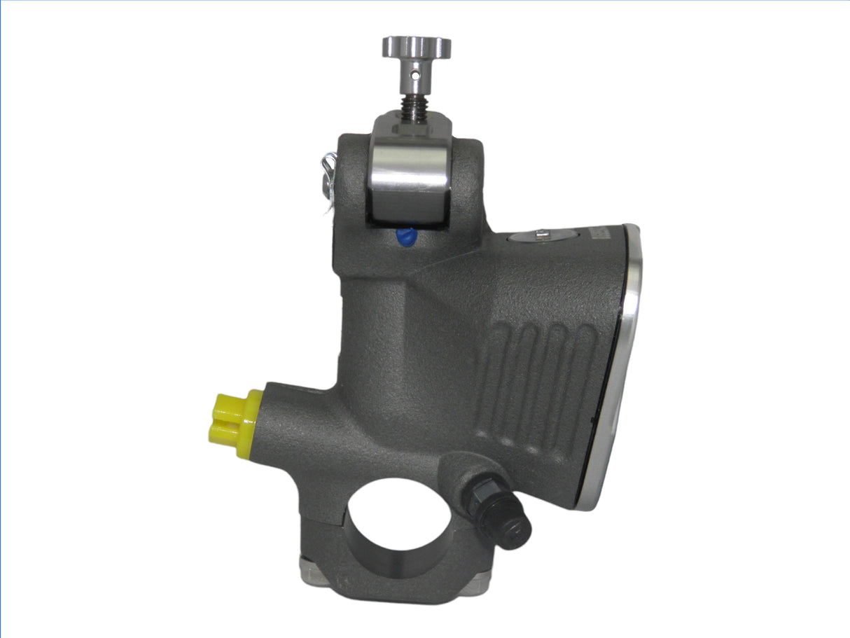 Pompa Freno Radiale Accossato 16x16 Con Vaschetta Integrata E Leva Fissa Colorata (Pomello+Leva)